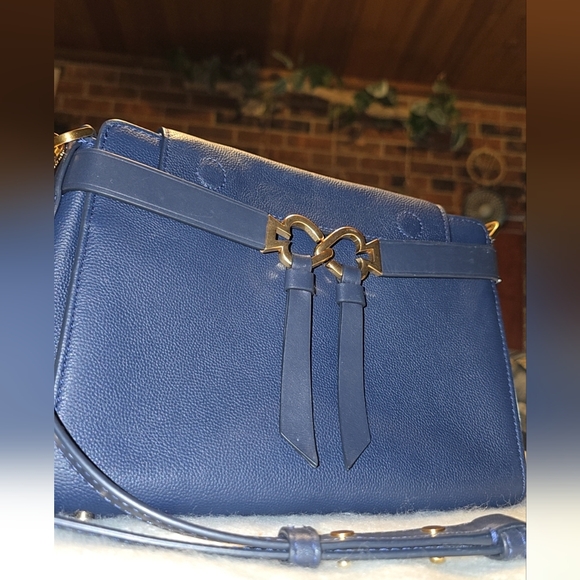 🤑Sale🤑 Kate Spade Medium Crossbody - Picture 2 of 11